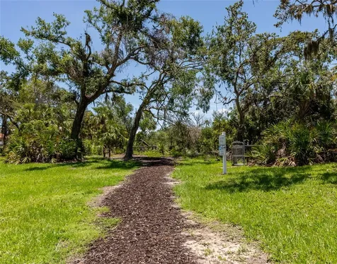 6841 74th Street Circle E Bradenton FL 34203