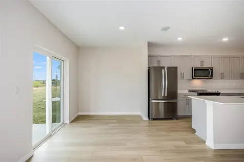 37018 Sagemoor Drive Zephyrhills FL 33541