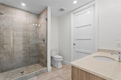 3401 Bayshore Boulevard Tampa FL 33629