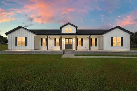 15224 NW 56th Court Road Reddick FL 32686