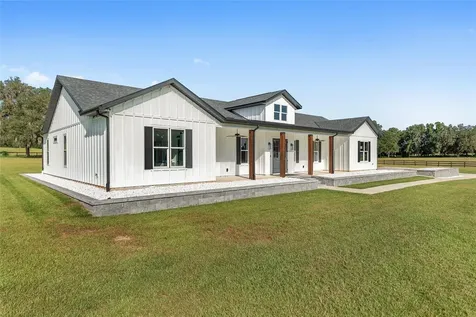 15224 NW 56th Court Road Reddick FL 32686