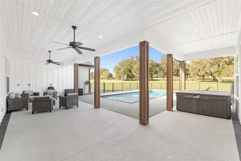 15224 NW 56th Court Road Reddick FL 32686
