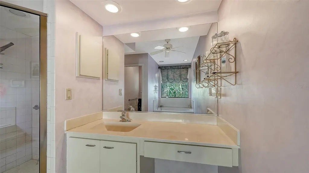4390 Woodview Drive Sarasota FL 34232