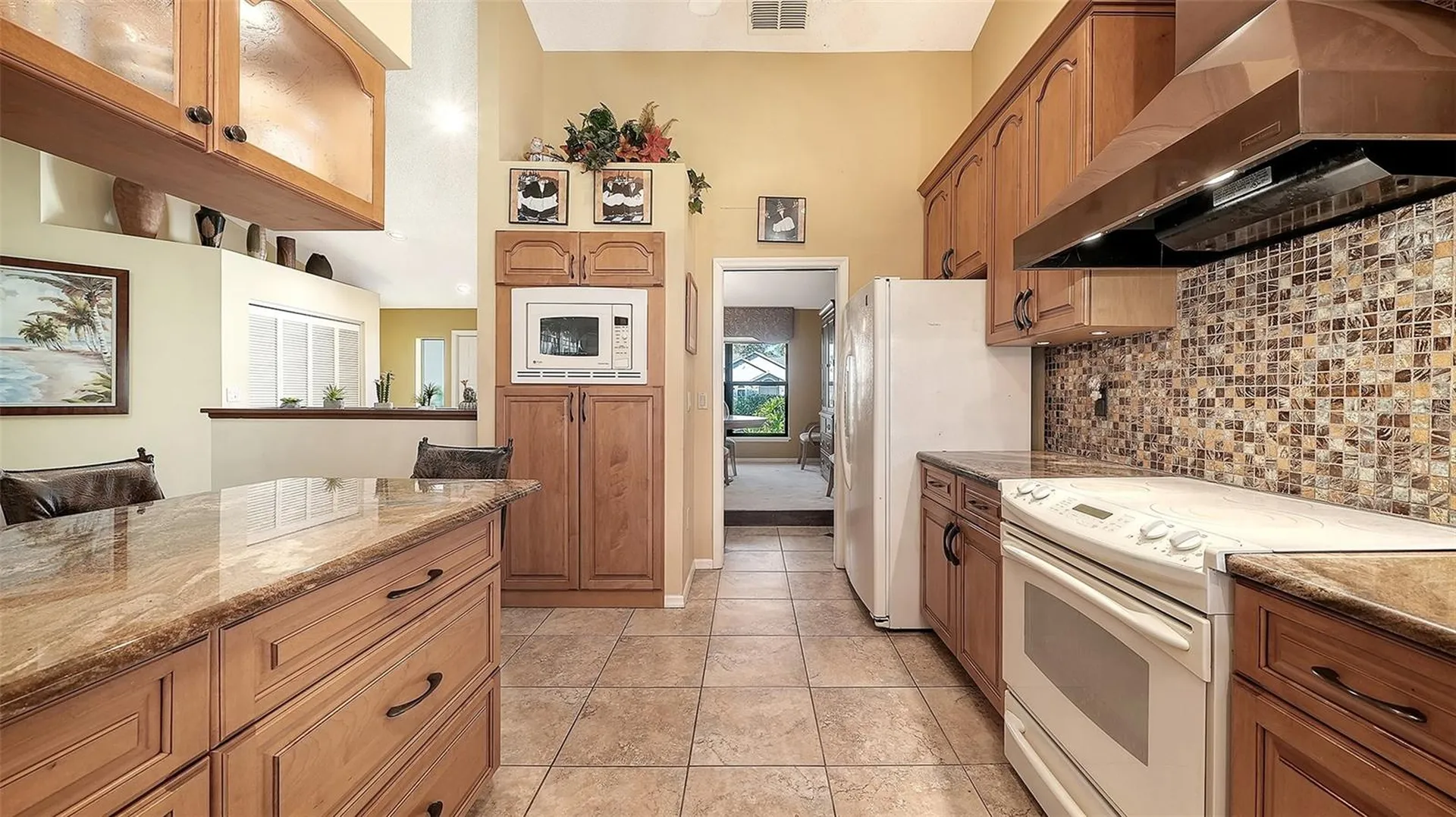 4390 Woodview Drive Sarasota FL 34232