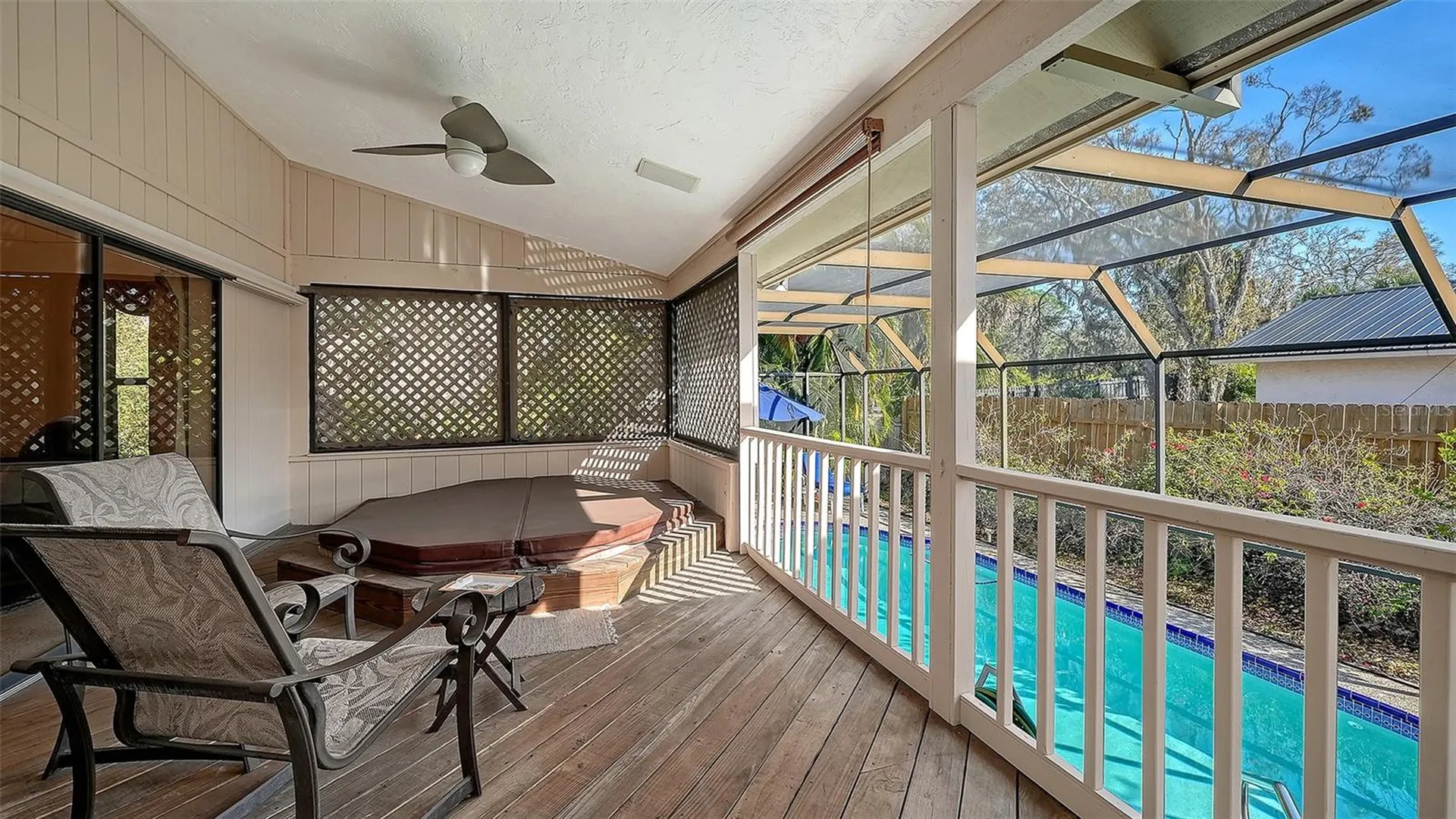 4390 Woodview Drive Sarasota FL 34232