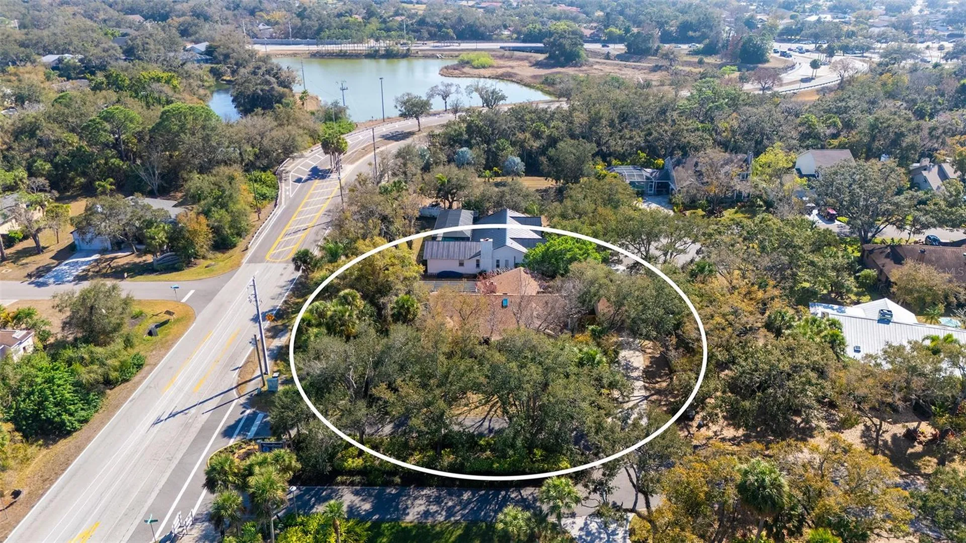 4390 Woodview Drive Sarasota FL 34232
