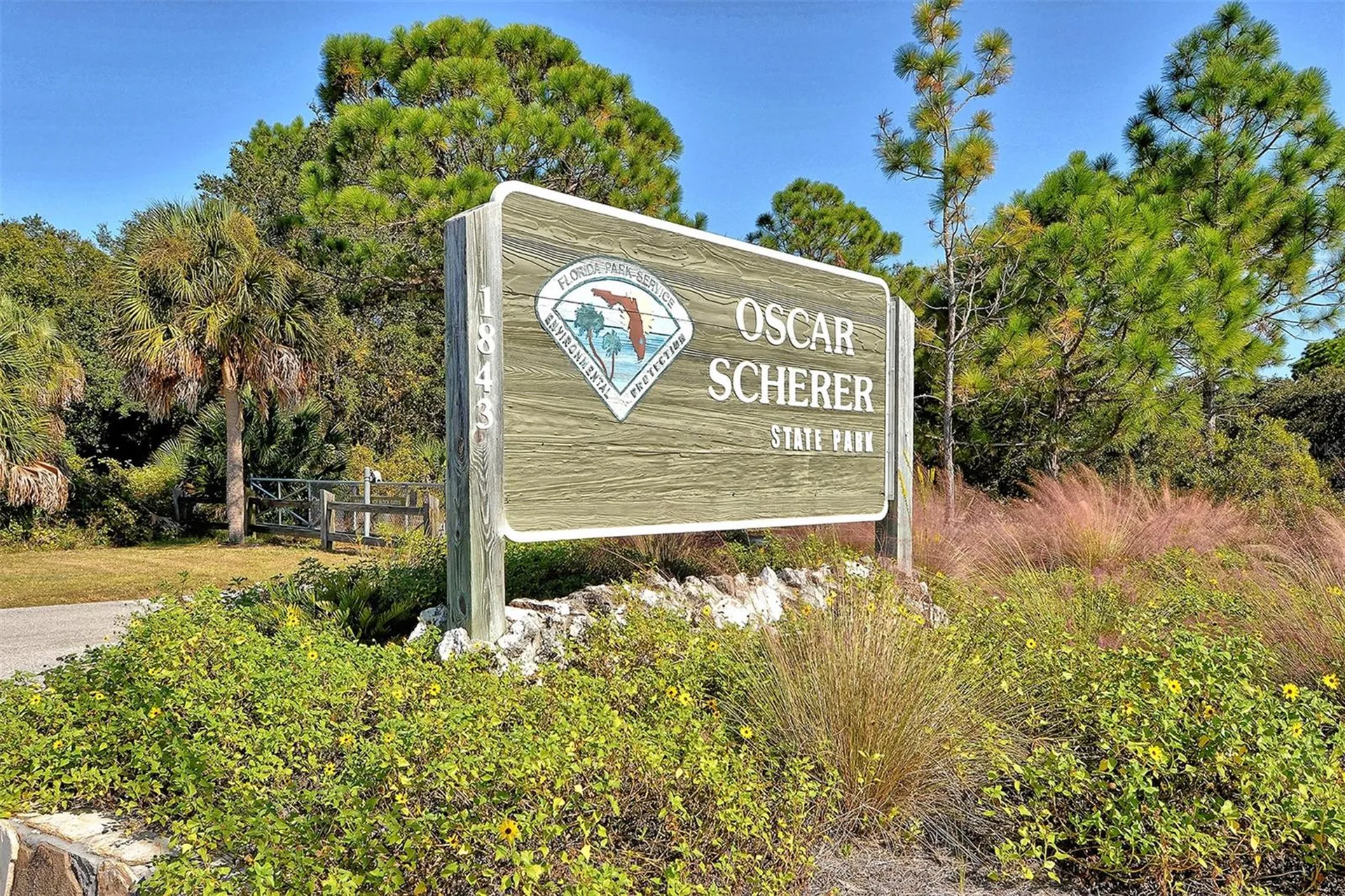 4390 Woodview Drive Sarasota FL 34232