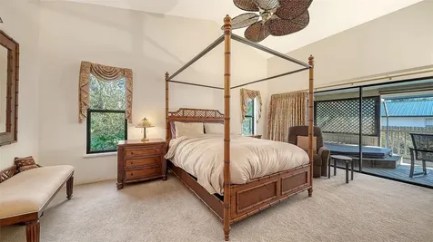 4390 Woodview Drive Sarasota FL 34232