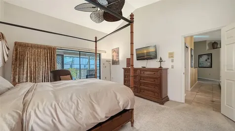 4390 Woodview Drive Sarasota FL 34232