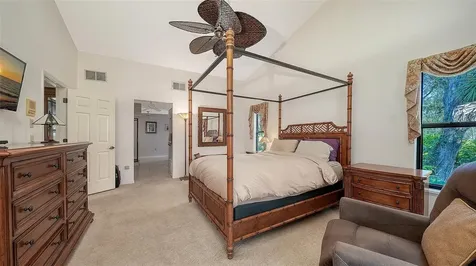 4390 Woodview Drive Sarasota FL 34232