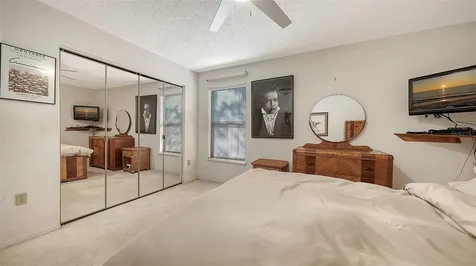 4390 Woodview Drive Sarasota FL 34232