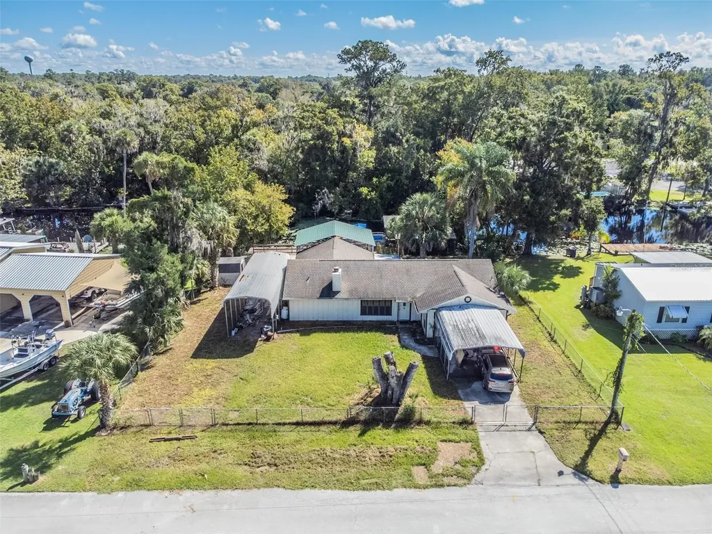 55746 Carrol Street Astor FL 32102