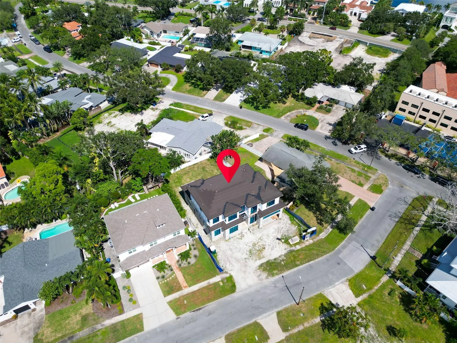 609 Alda Way NE St Petersburg FL 33704