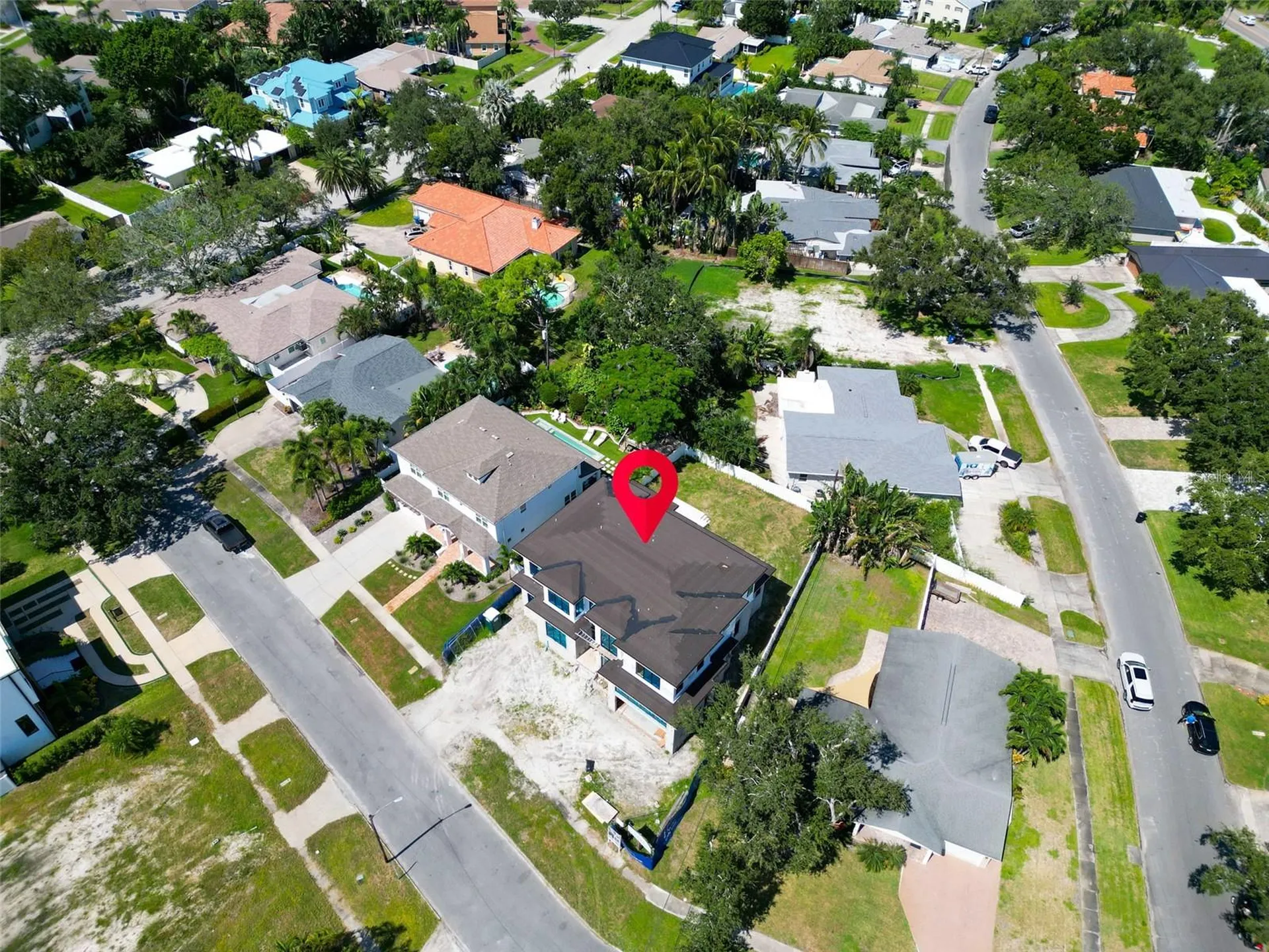 609 Alda Way NE St Petersburg FL 33704