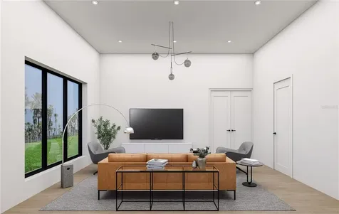 609 Alda Way NE St Petersburg FL 33704