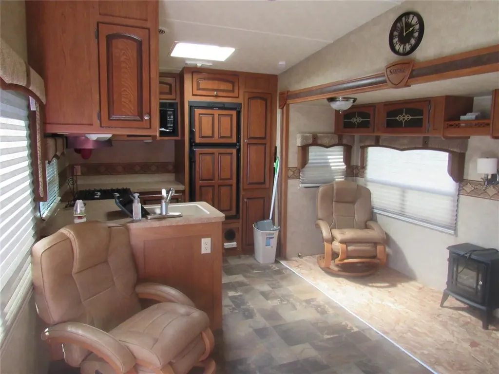 1950 SE 185th Terrace Silver Springs FL 34488
