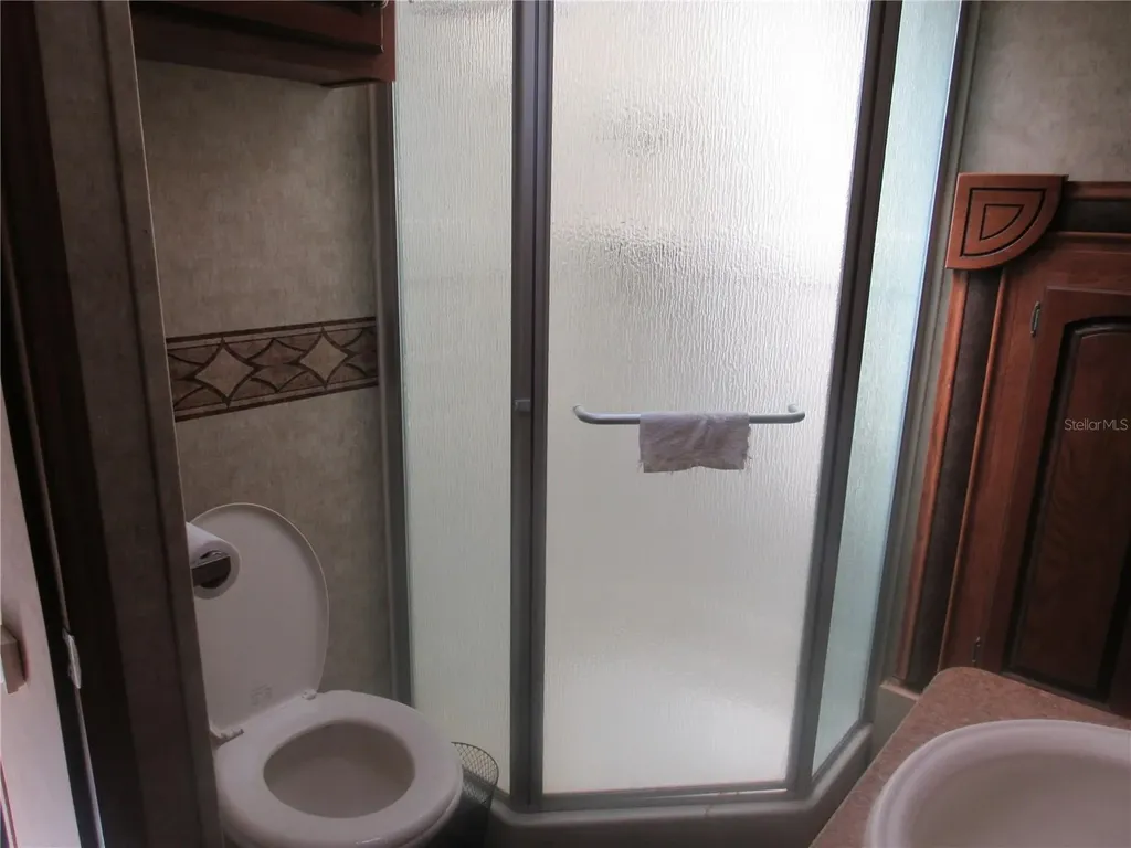1950 SE 185th Terrace Silver Springs FL 34488