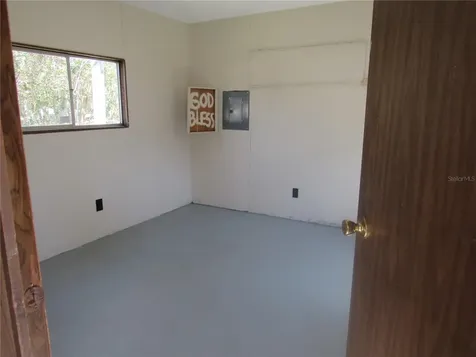 1950 SE 185th Terrace Silver Springs FL 34488