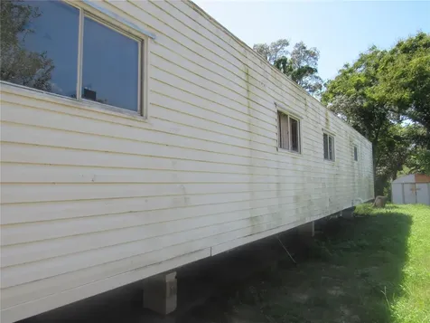 1950 SE 185th Terrace Silver Springs FL 34488