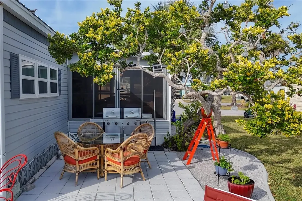6401 Floral Court North Port FL 34287