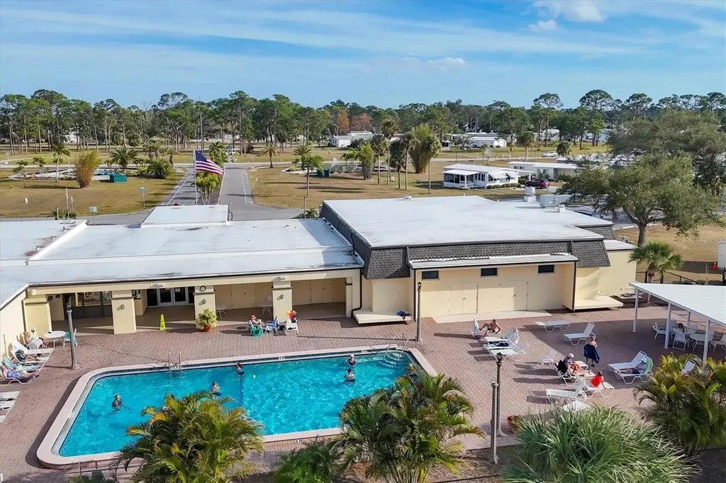 6401 Floral Court North Port FL 34287