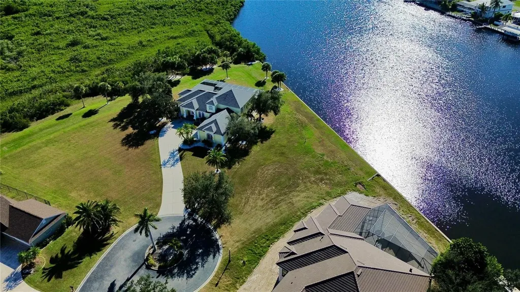 4361 Point Court Port Charlotte FL 33948