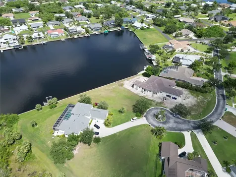 4361 Point Court Port Charlotte FL 33948