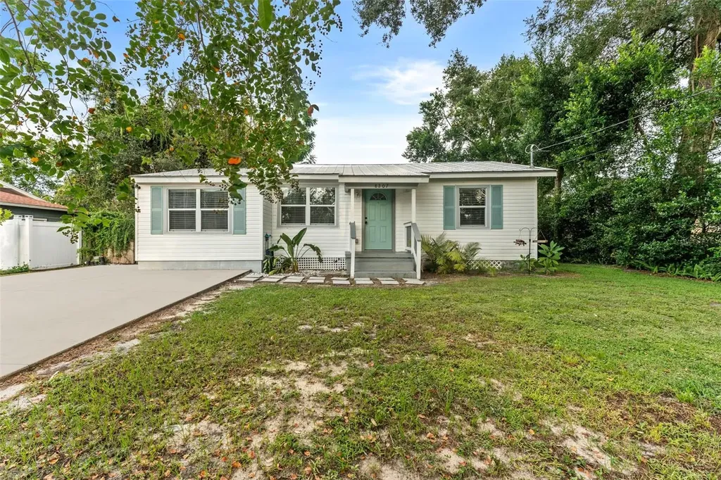 8207 N Ola Avenue Tampa FL 33604