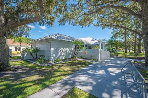 1 Beaverkill Drive Lake Wales FL 33898