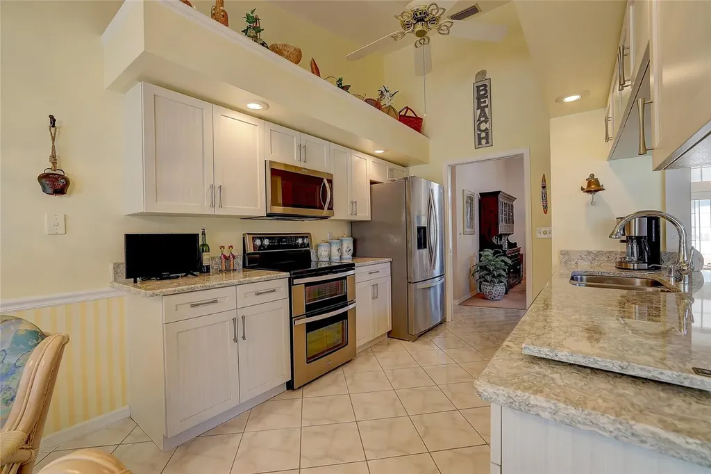 4443 Del Sol Boulevard S Sarasota FL 34243