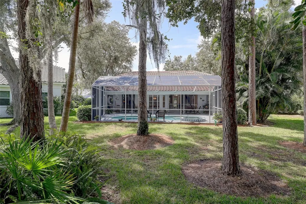 4443 Del Sol Boulevard S Sarasota FL 34243