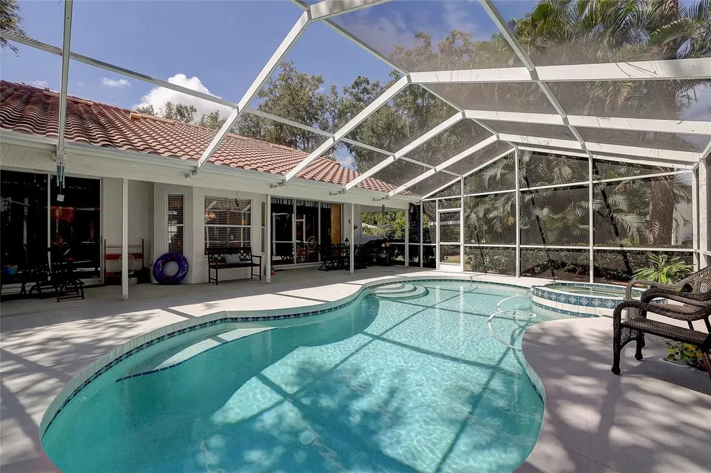 4443 Del Sol Boulevard S Sarasota FL 34243