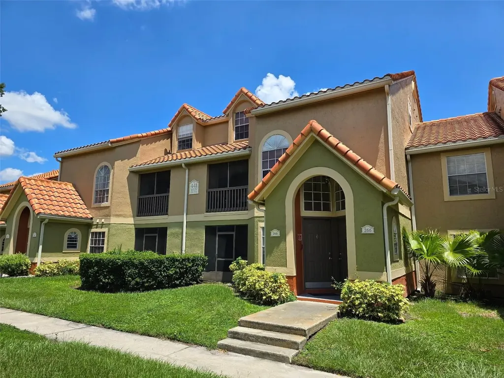 409 Fountainhead Circle Kissimmee FL 34741