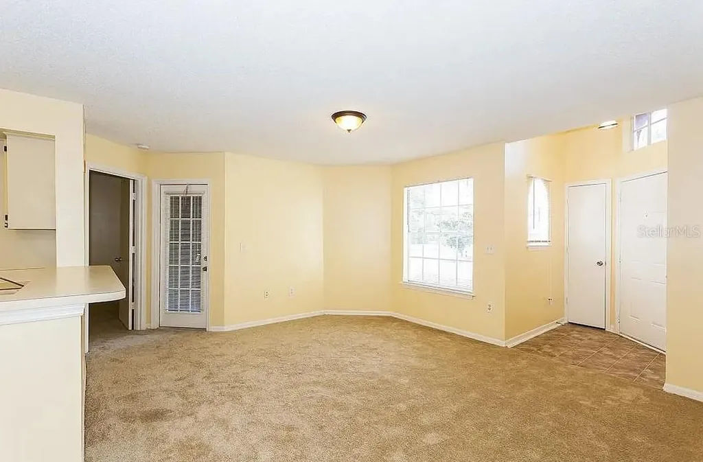 409 Fountainhead Circle Kissimmee FL 34741