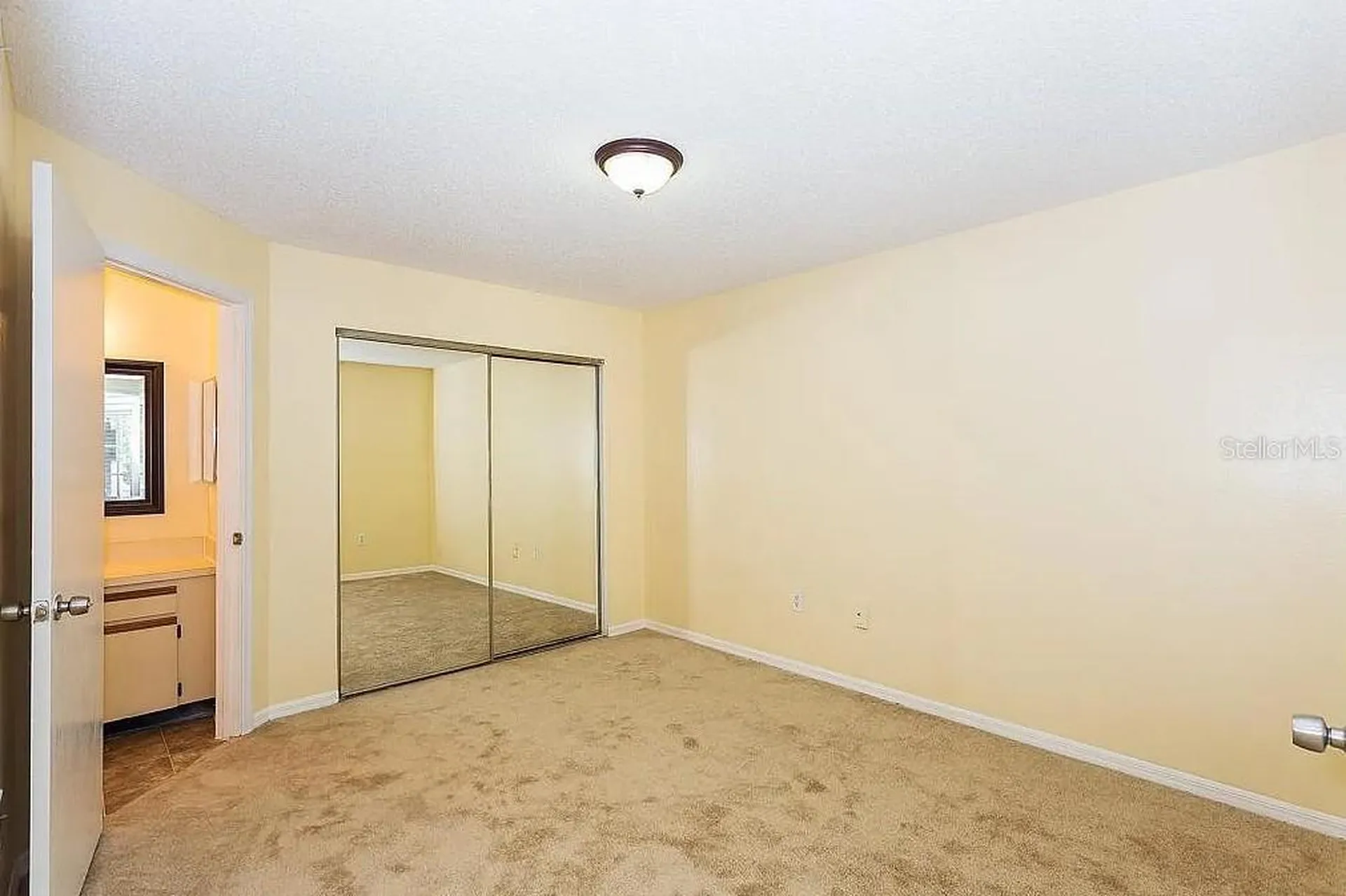 409 Fountainhead Circle Kissimmee FL 34741