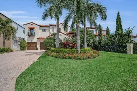801 Brightwaters Boulevard NE St Petersburg FL 33704
