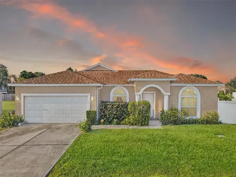 147 Dorchester Court Kissimmee FL 34758