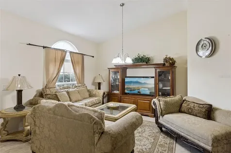 147 Dorchester Court Kissimmee FL 34758