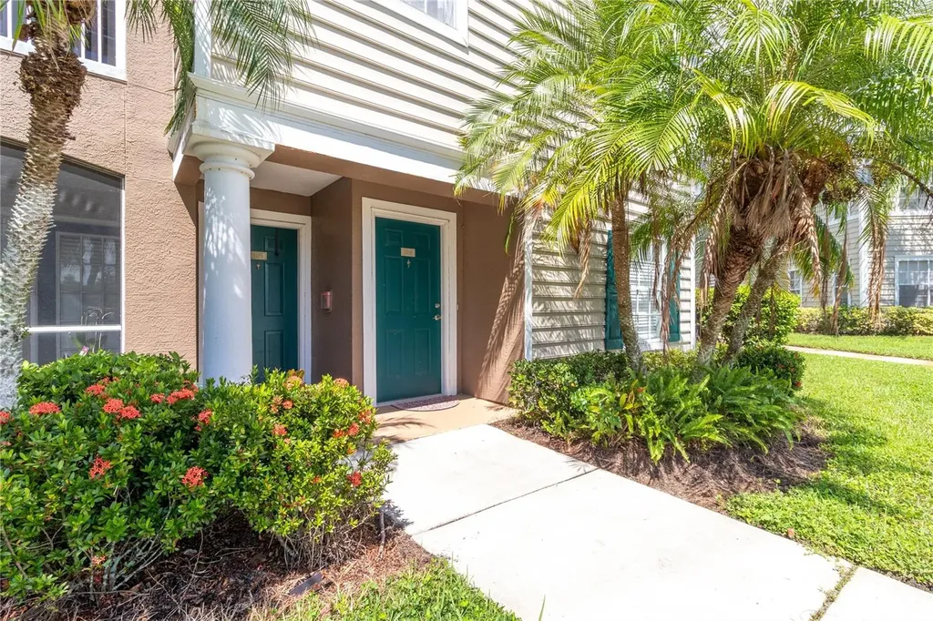 8911 Manor Loop Lakewood Ranch FL 34202