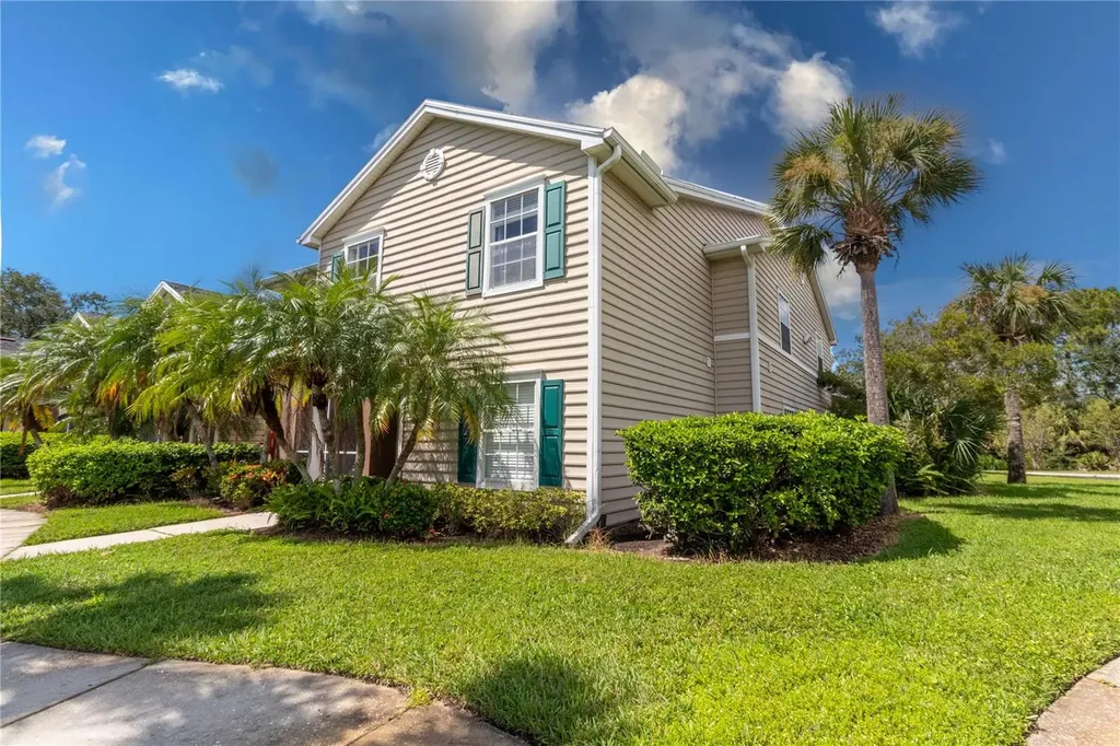 8911 Manor Loop Lakewood Ranch FL 34202