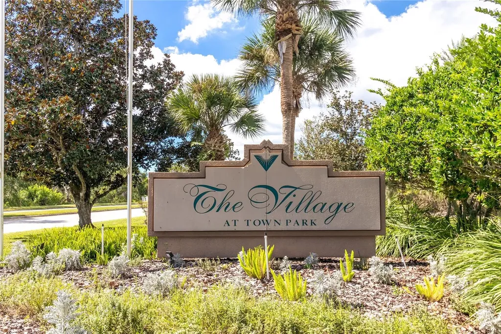 8911 Manor Loop Lakewood Ranch FL 34202