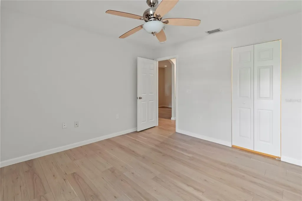 8827 Manor Loop Lakewood Ranch FL 34202