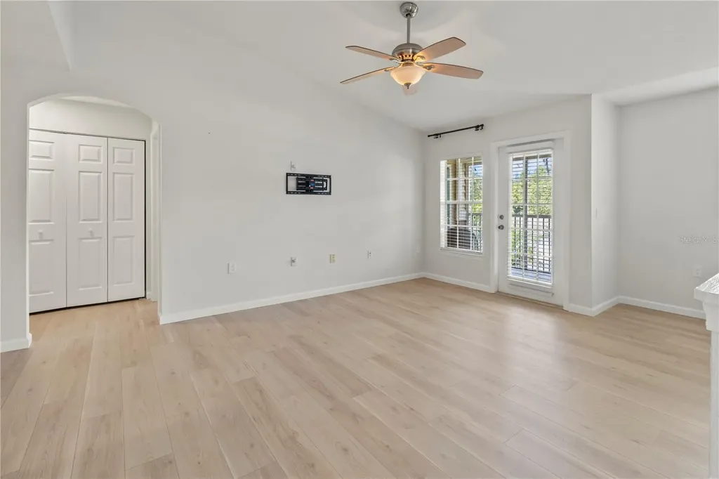 8827 Manor Loop Lakewood Ranch FL 34202