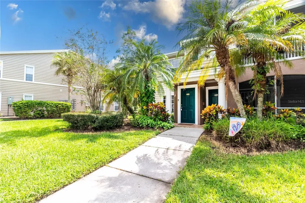 8827 Manor Loop Lakewood Ranch FL 34202