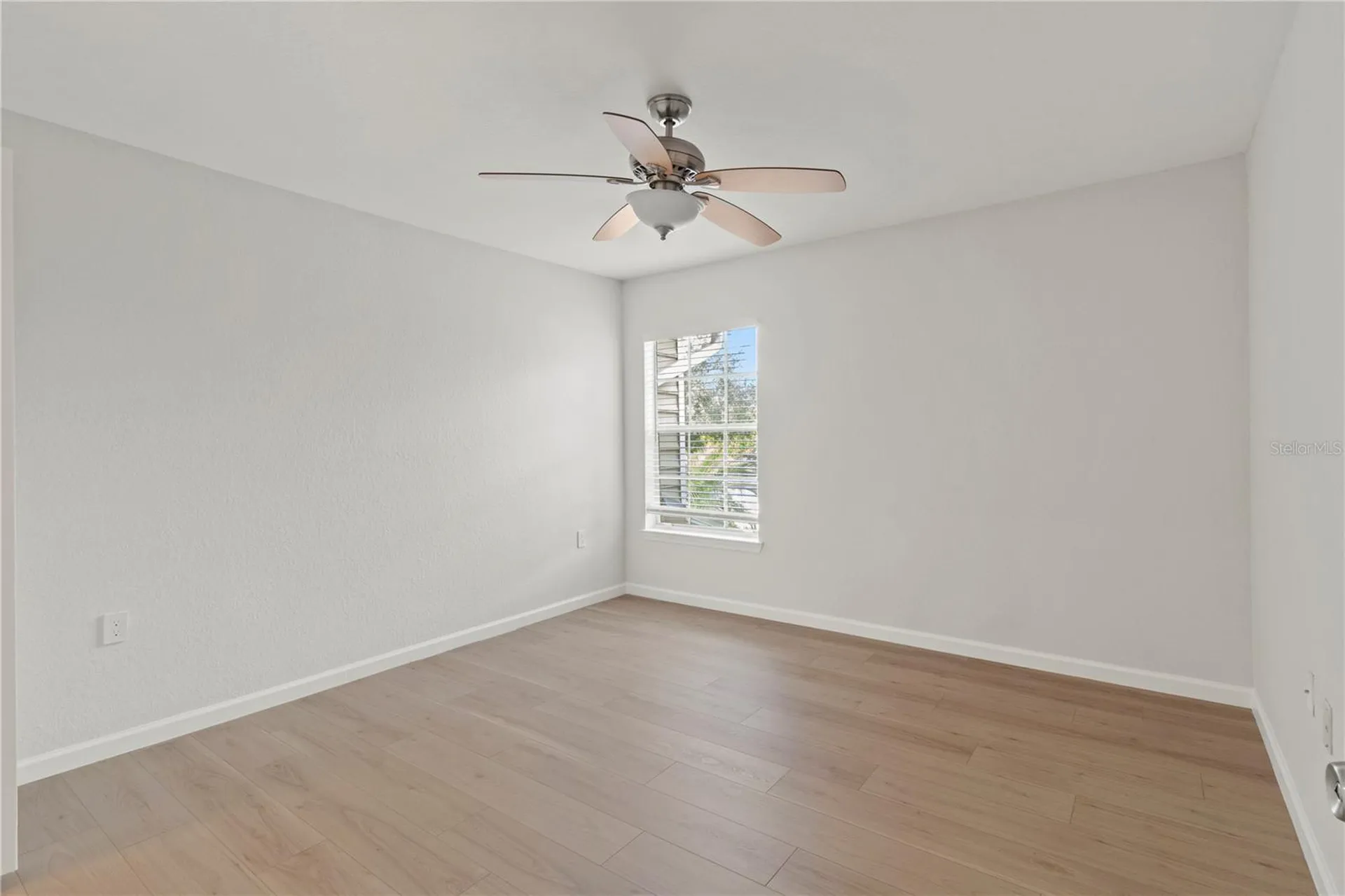 8827 Manor Loop Lakewood Ranch FL 34202