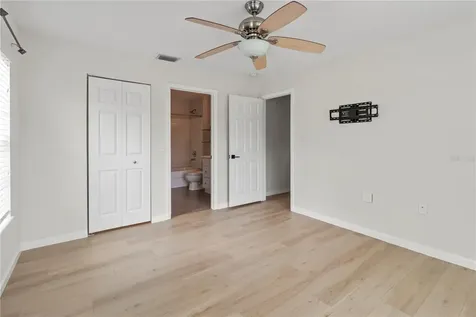 8827 Manor Loop Lakewood Ranch FL 34202