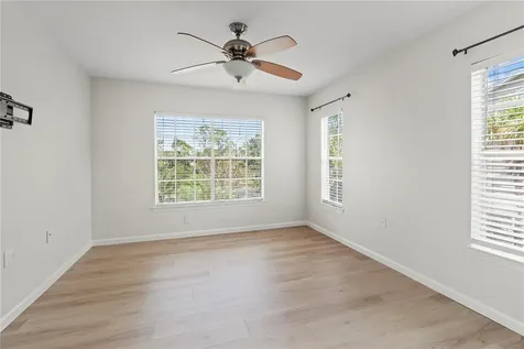 8827 Manor Loop Lakewood Ranch FL 34202