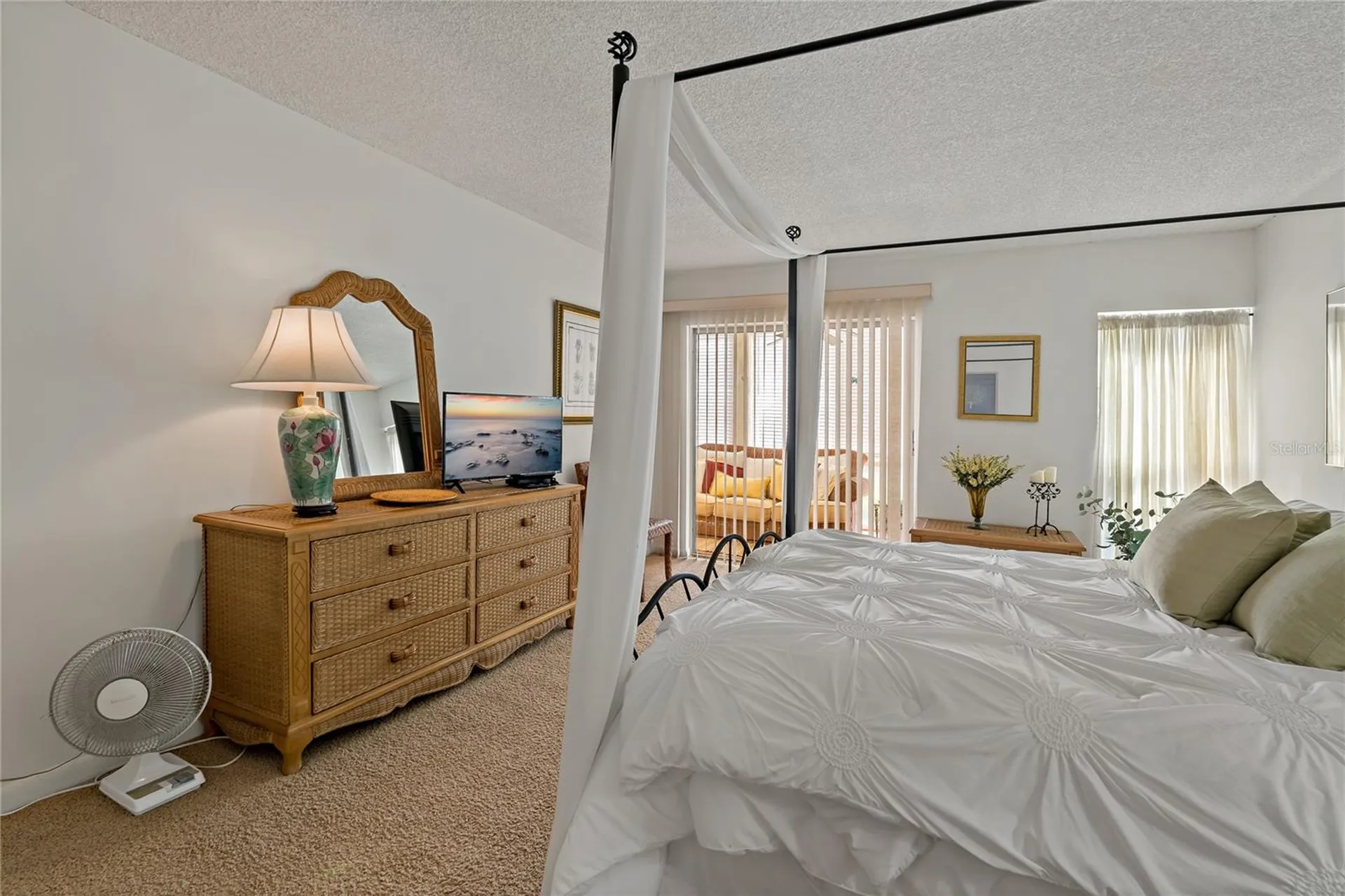4910 38th Way S St Petersburg FL 33711
