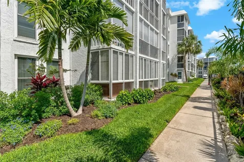 4910 38th Way S St Petersburg FL 33711