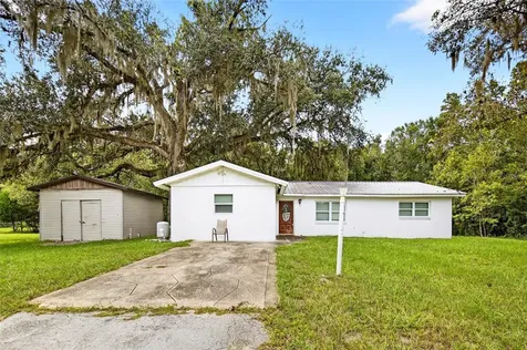 240 N Staff Point Inverness FL 34450
